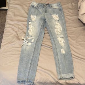 Blue Spice Size 5 Distressed Light Wash Straight Leg Jeans